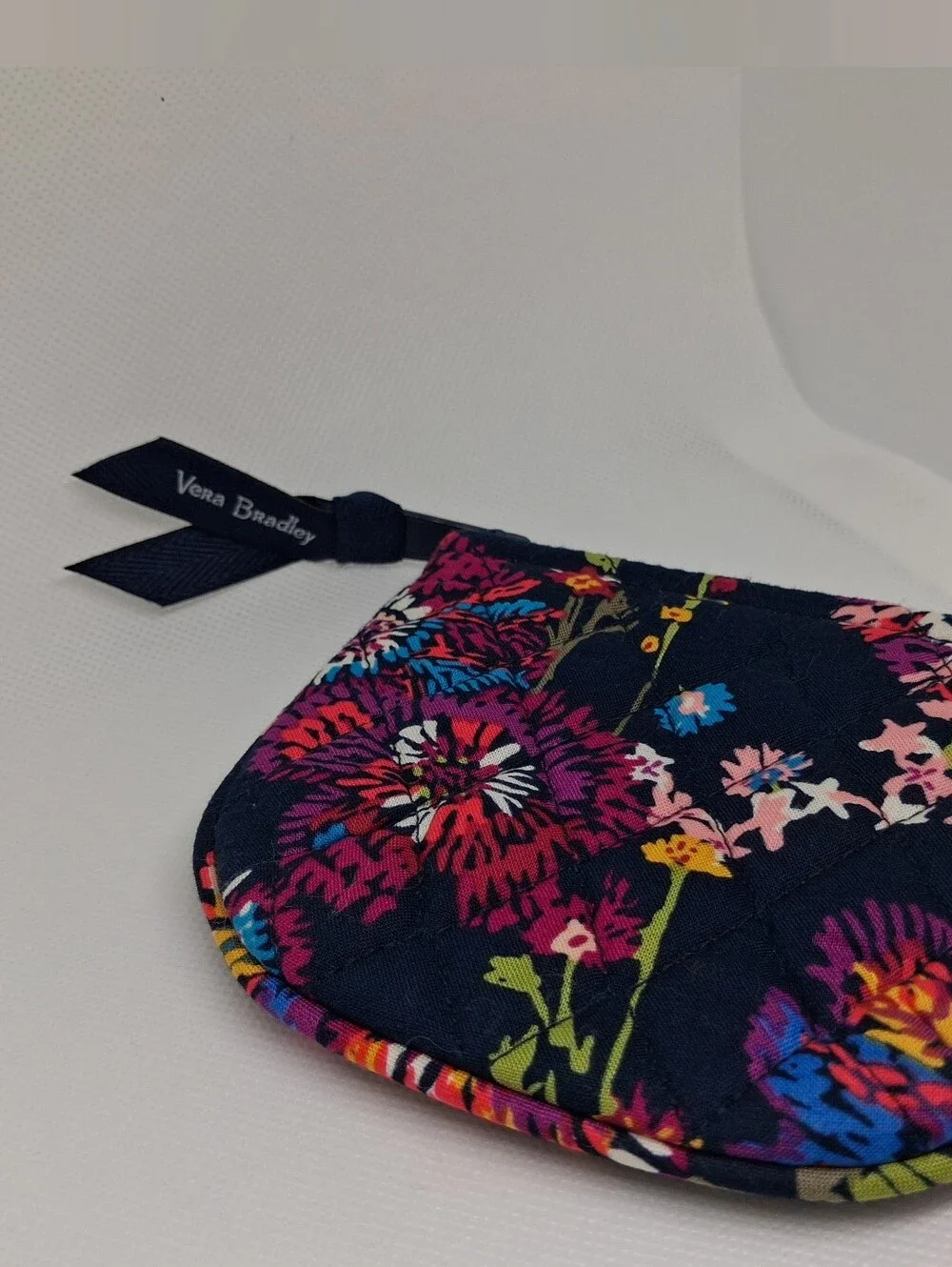 Vera Bradley Navy Floral Quilted Zip Coin Pouch with Ribbon Pull • small ♡